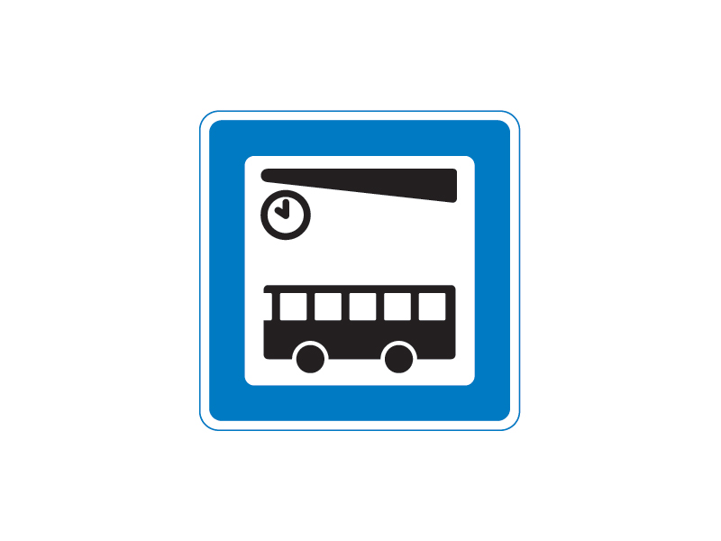 Servicetavle M 14 markerer en busstation eller en rutebilstation og bruges til at vejvise trafikanter mod centrale knudepunkter for busstrafik. Skiltet er blåt med et hvidt symbol af en bus set fra siden. Tavlen hjælper både bilister, der skal sætte passagerer af, og bløde trafikanter med at finde vej til den kollektive trafik, hvor der typisk er adgang til både bybusser og langdistancebusser.